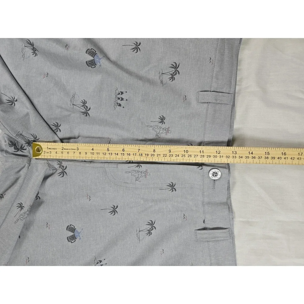 Travis Mathew Shorts Mens 42 Gray Tropical Beer Print Chino Stretch Casual